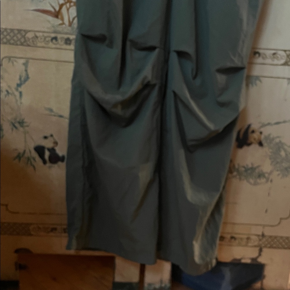 Fabletics Army Green Jumpsuit with Zipper - Picture 4 of 6